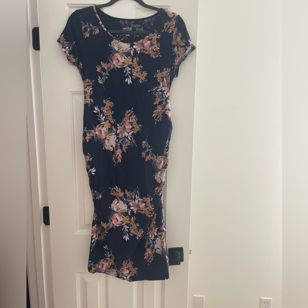 Maternity dress bundle size medium